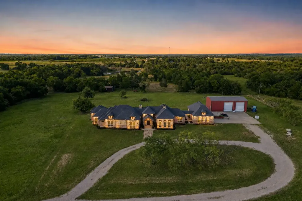 11190 County Road 309 Terrell TX 75161