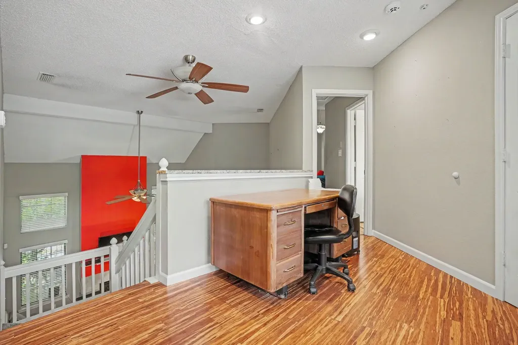 406 Santa Fe Trail Irving TX 75063