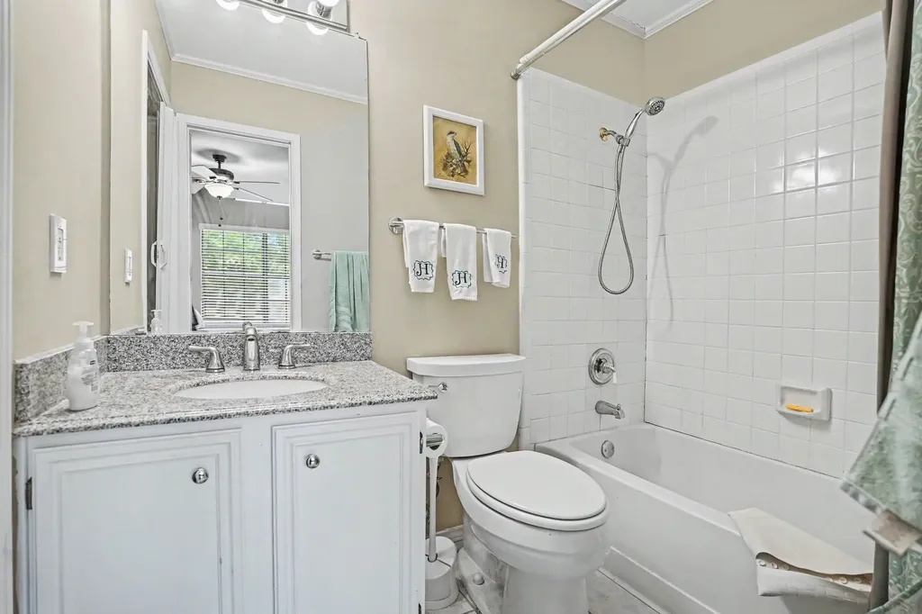 406 Santa Fe Trail Irving TX 75063