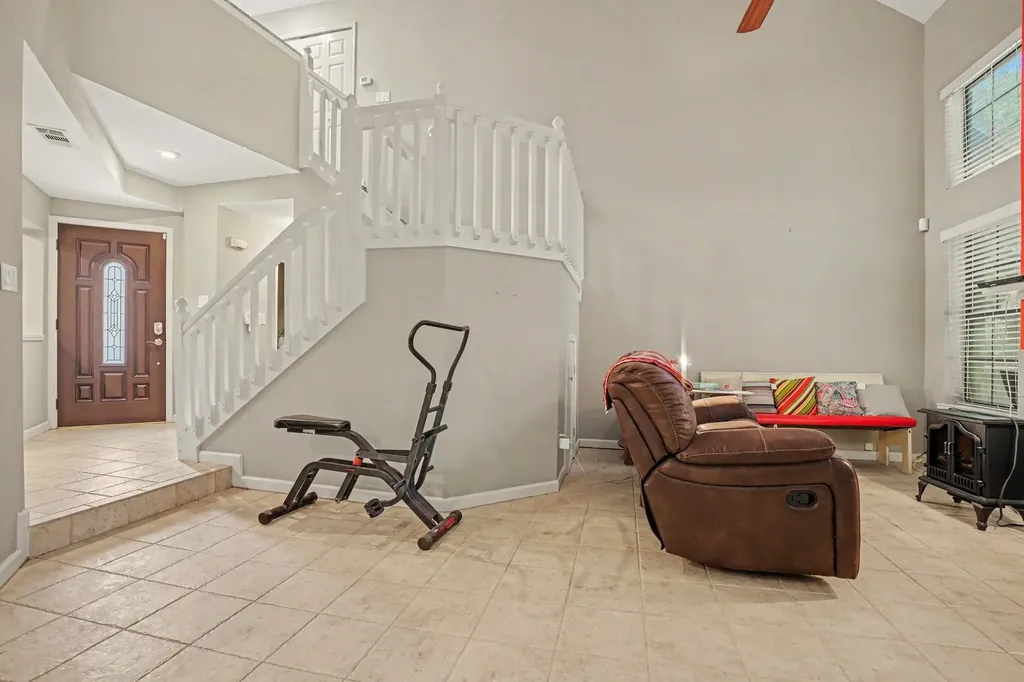 406 Santa Fe Trail Irving TX 75063