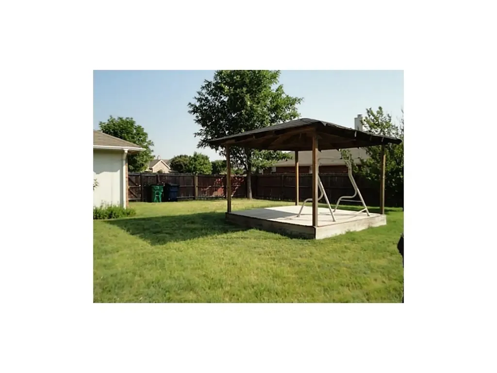 123 E Clubview Circle E Murphy TX 75094