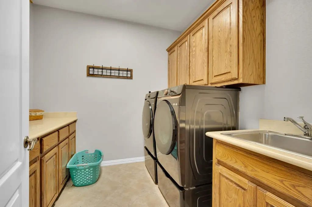 3133 Belmont Lane Terrell TX 75160