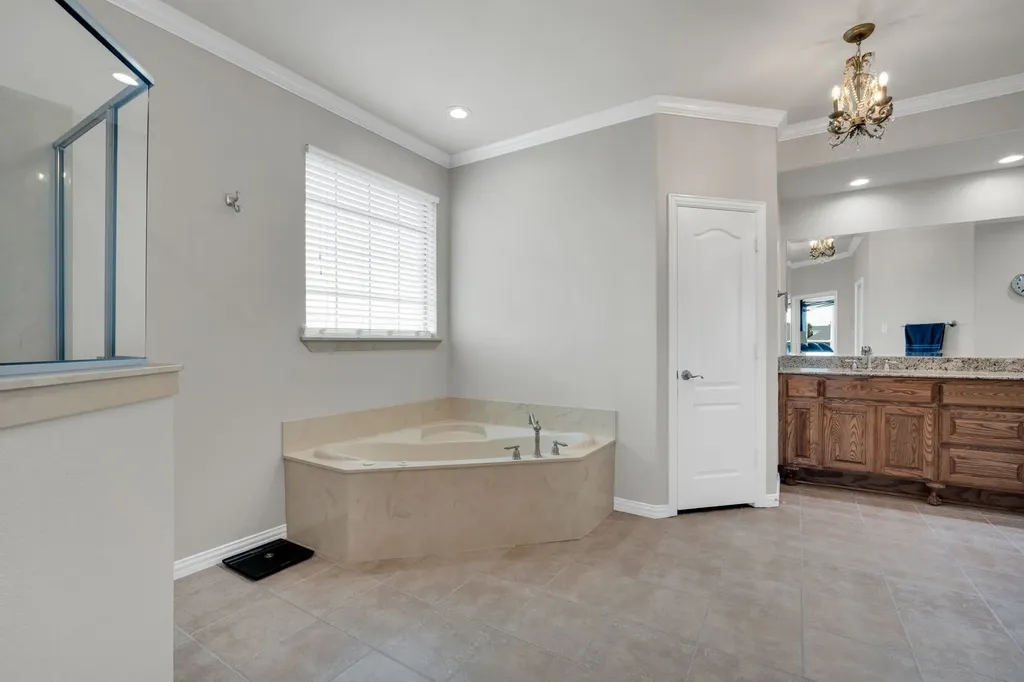 3133 Belmont Lane Terrell TX 75160