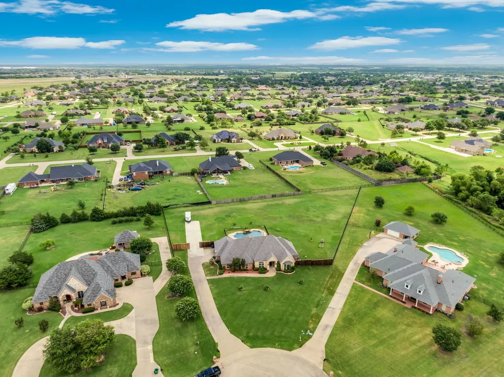 3133 Belmont Lane Terrell TX 75160