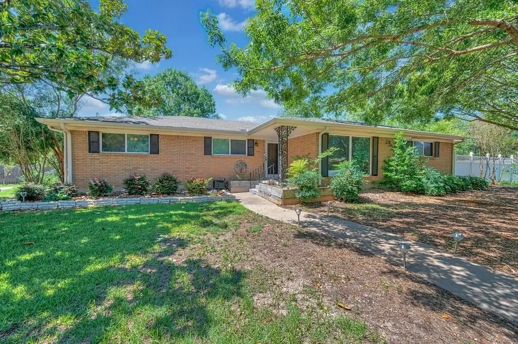 1732 Hilltop Drive Waco TX 76710
