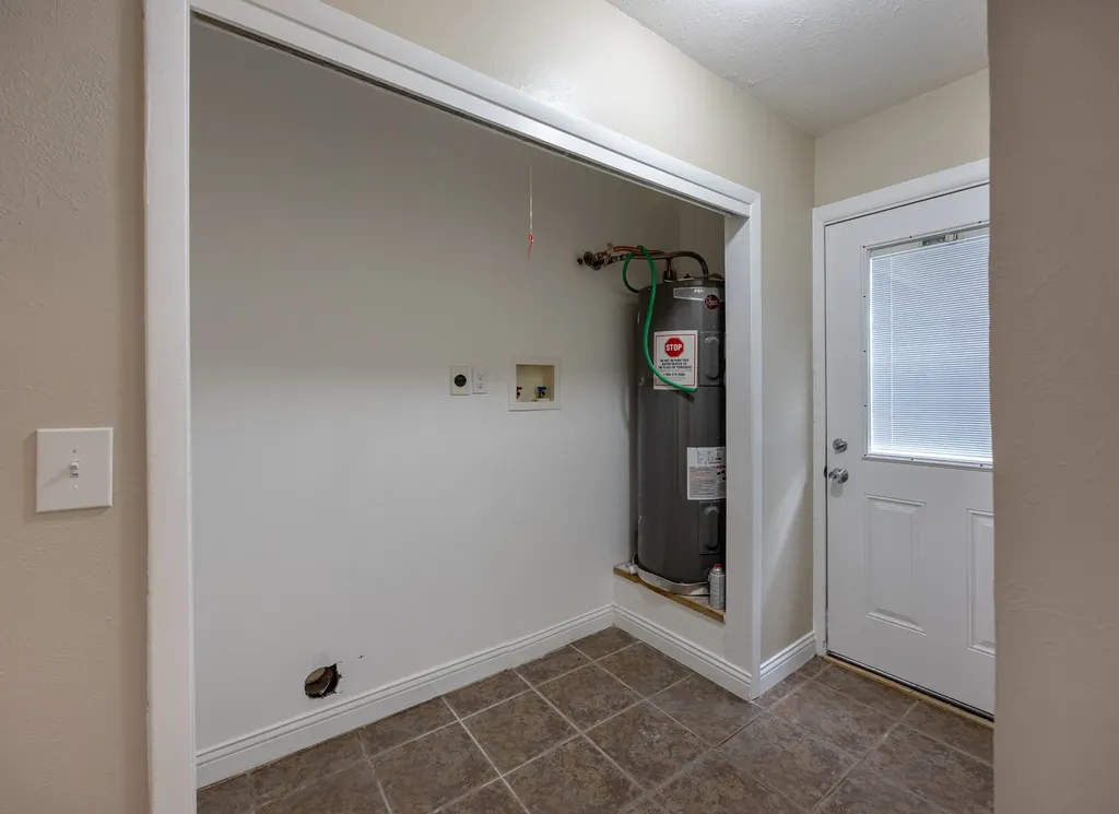 2705 Yucca Avenue Fort Worth TX 76111