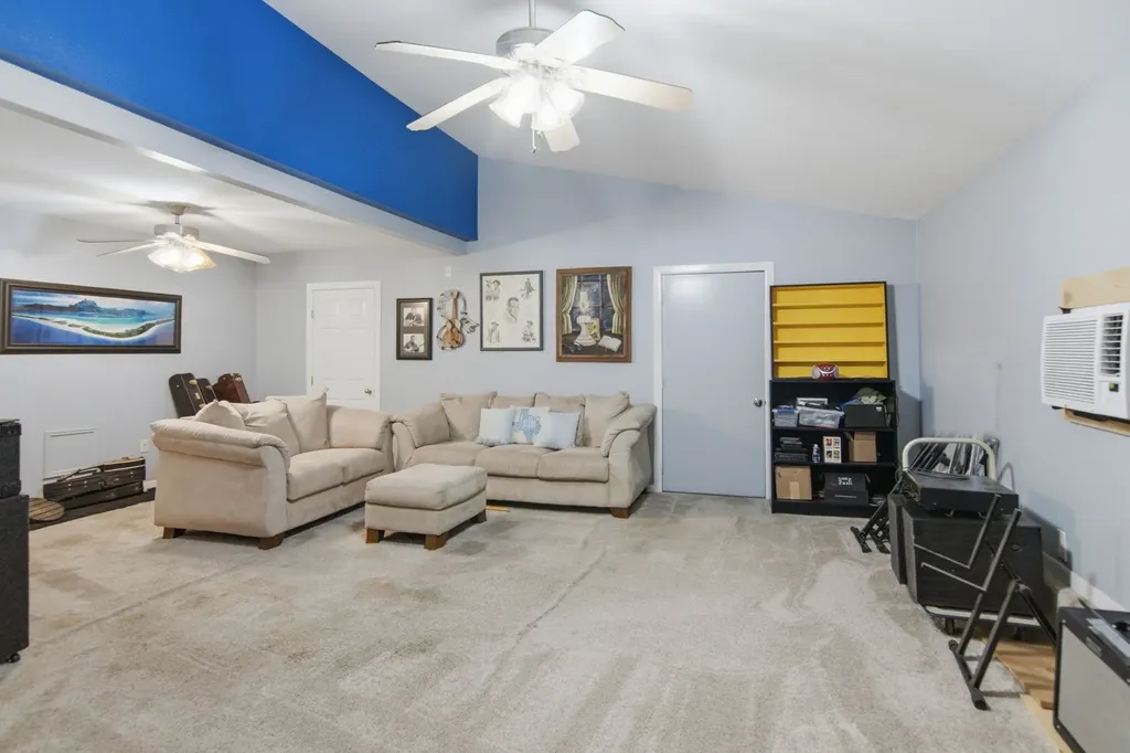 4100 Big Bend Trail Lake Worth TX 76135