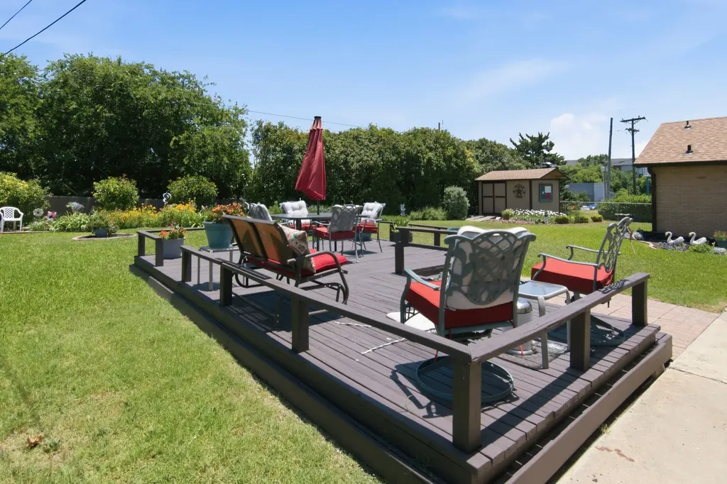 4100 Big Bend Trail Lake Worth TX 76135