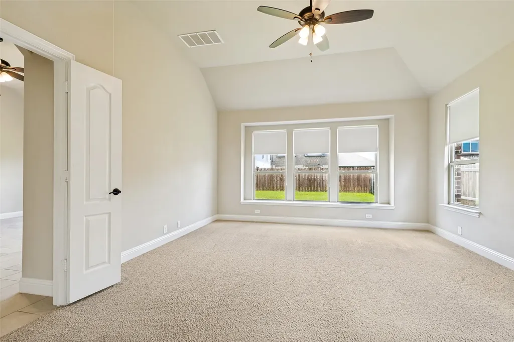 4005 Three Forks Road Kaufman TX 75142