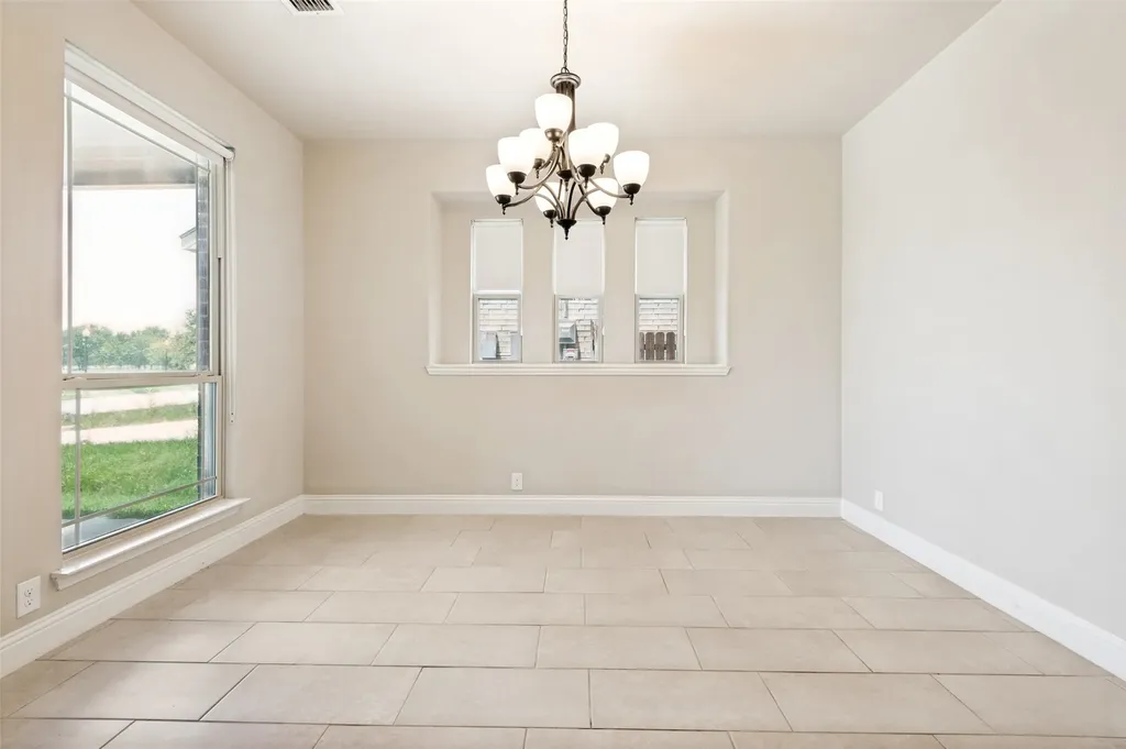 4005 Three Forks Road Kaufman TX 75142