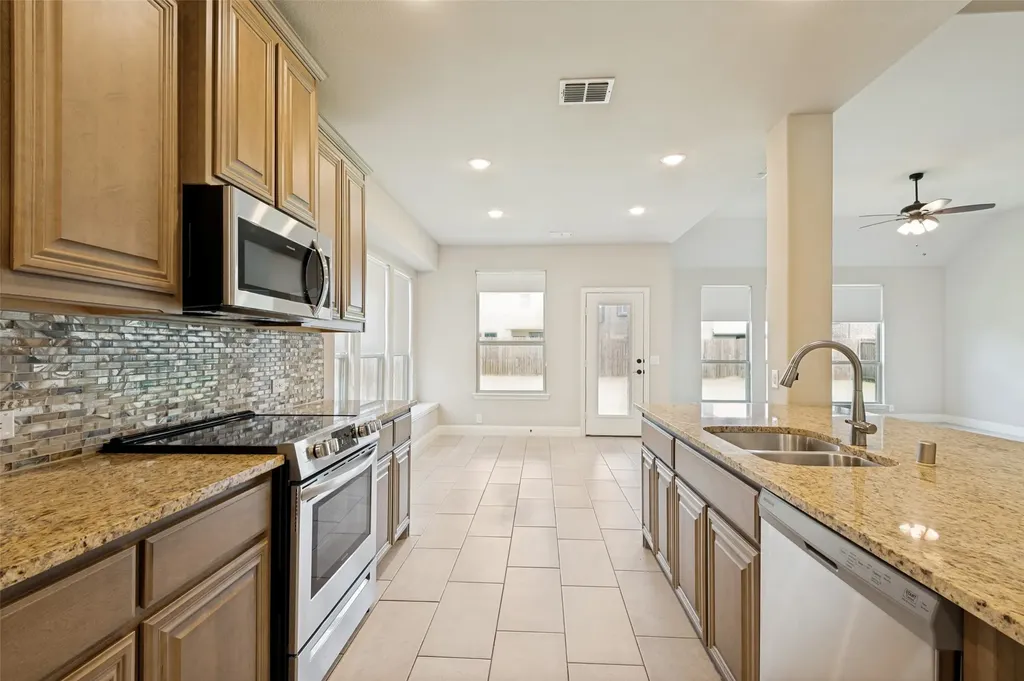 4005 Three Forks Road Kaufman TX 75142