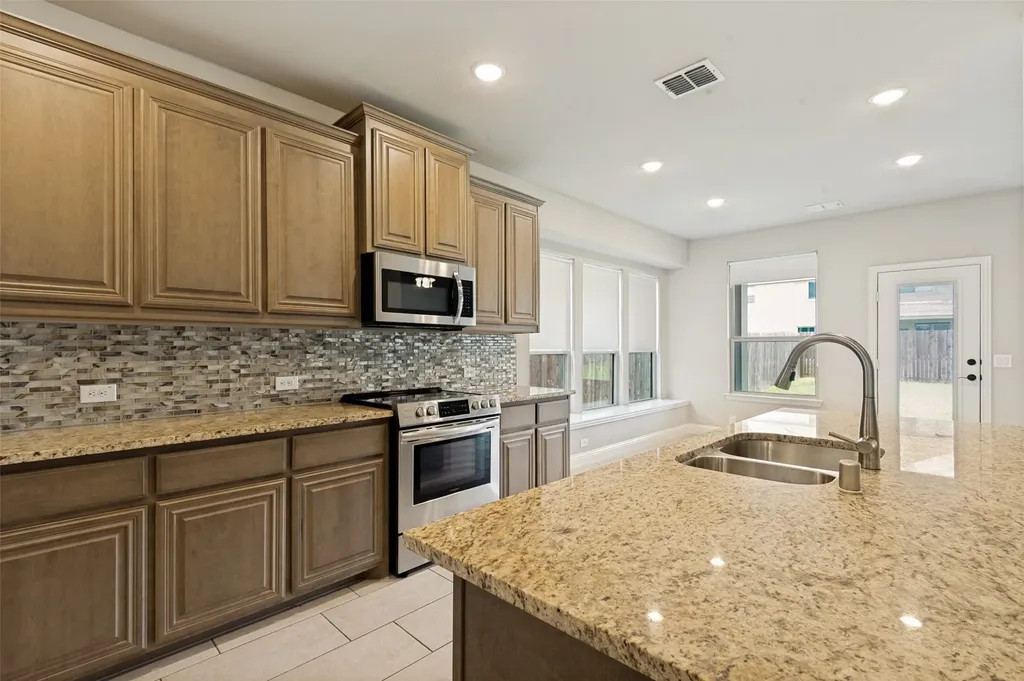 4005 Three Forks Road Kaufman TX 75142