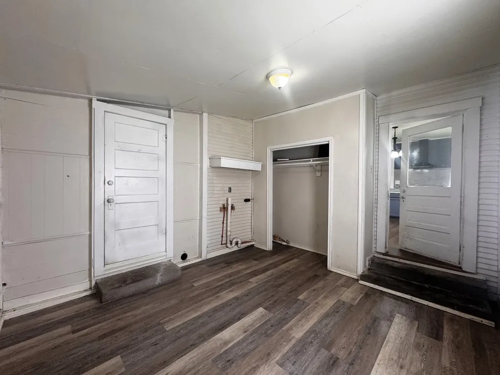 414 W 4th Street Mt Pleasant TX 75455