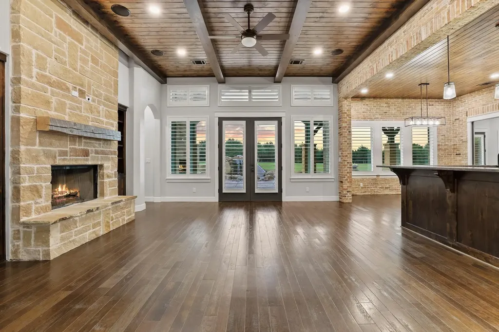 231 Geis Drive Pottsboro TX 75076