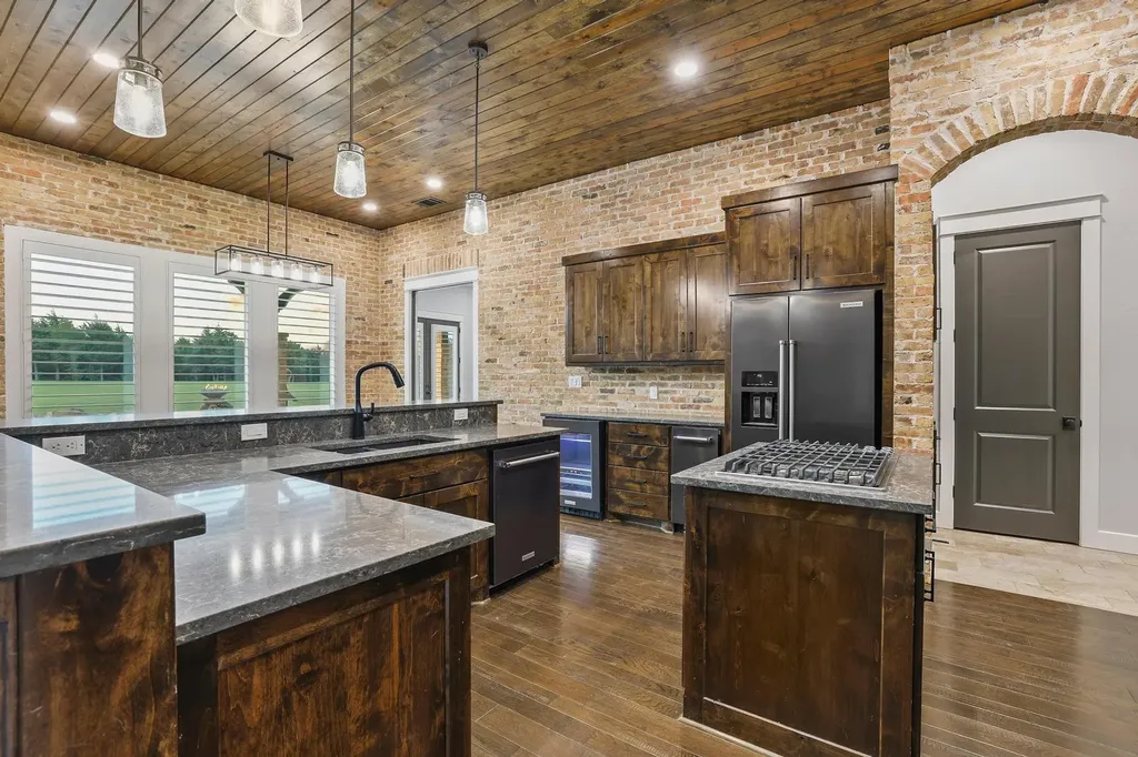 231 Geis Drive Pottsboro TX 75076