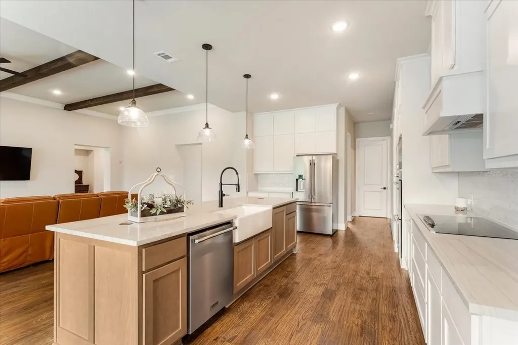 1080 Julian Drive Van Alstyne TX 75495