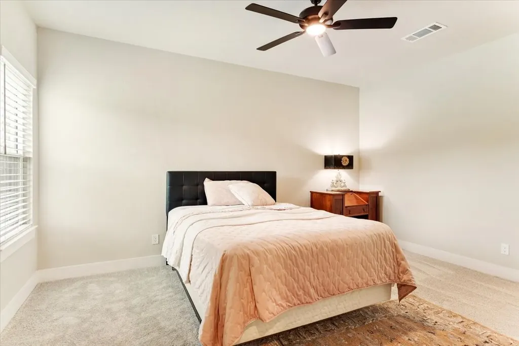 1080 Julian Drive Van Alstyne TX 75495
