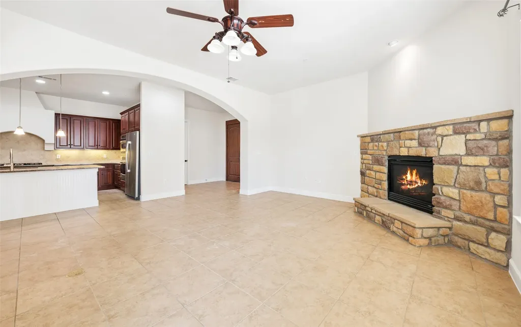610 Via Ravello Irving TX 75039