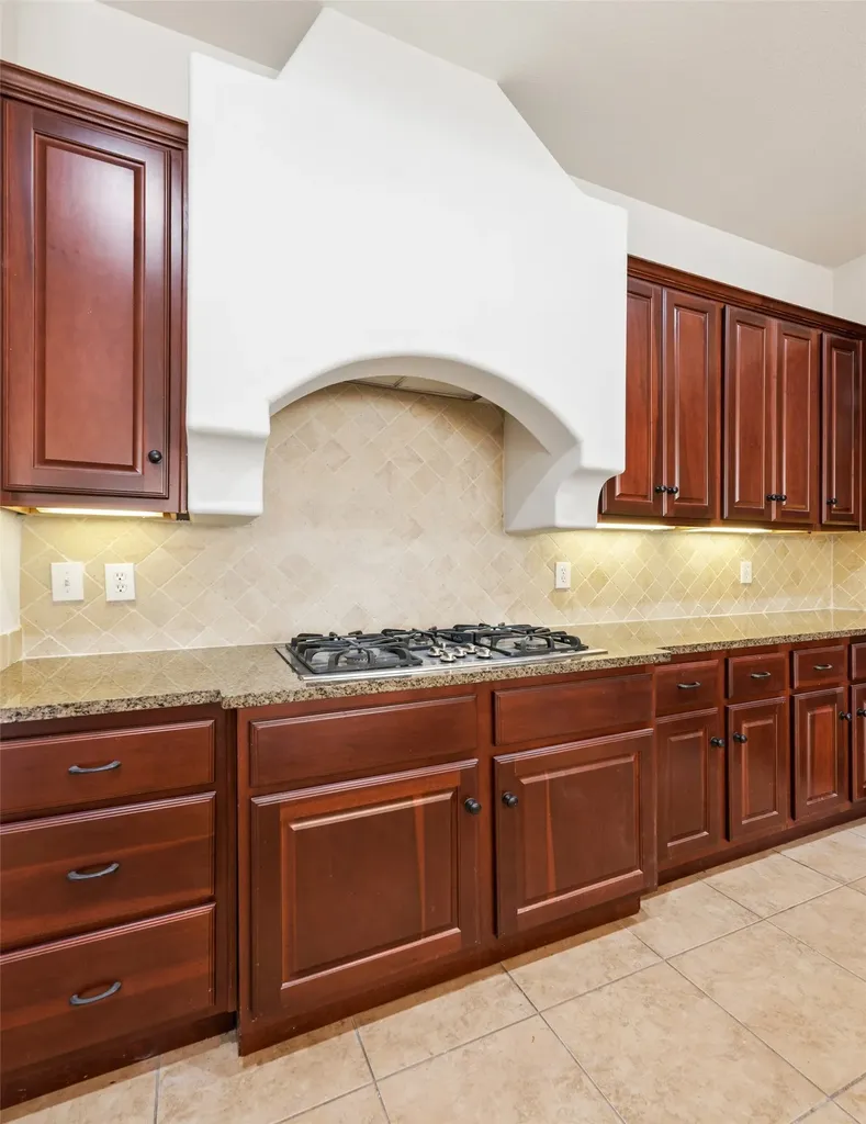 610 Via Ravello Irving TX 75039