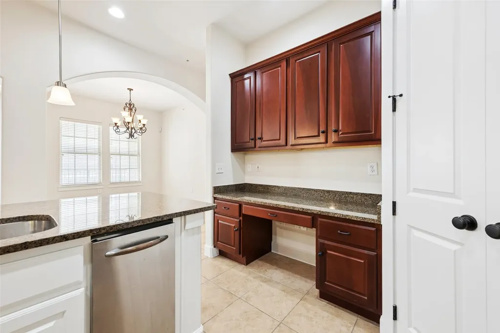 610 Via Ravello Irving TX 75039