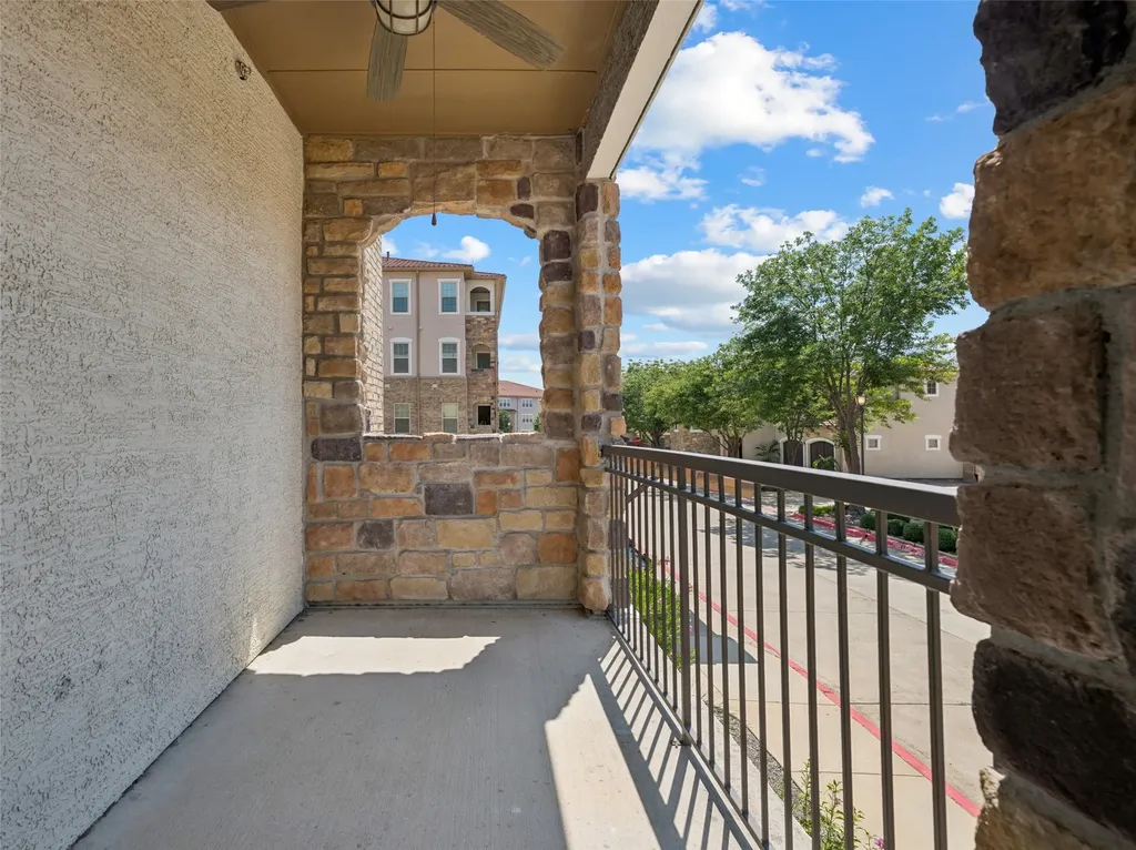 610 Via Ravello Irving TX 75039