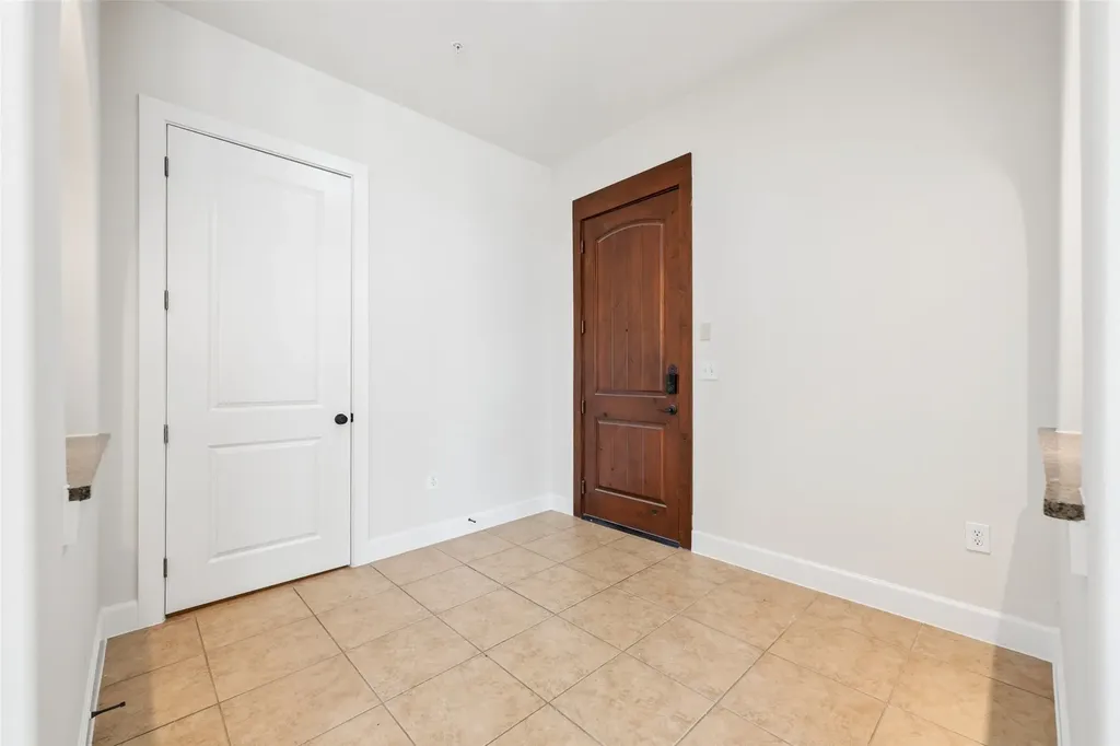 610 Via Ravello Irving TX 75039