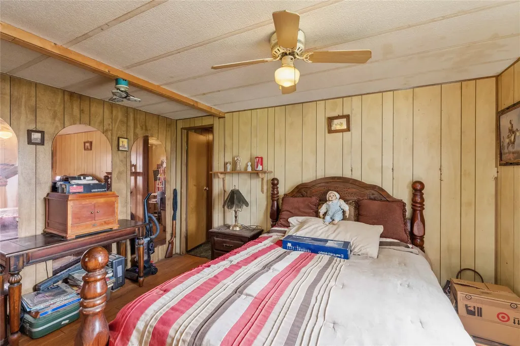 4500 Lake Shore Drive May TX 76857