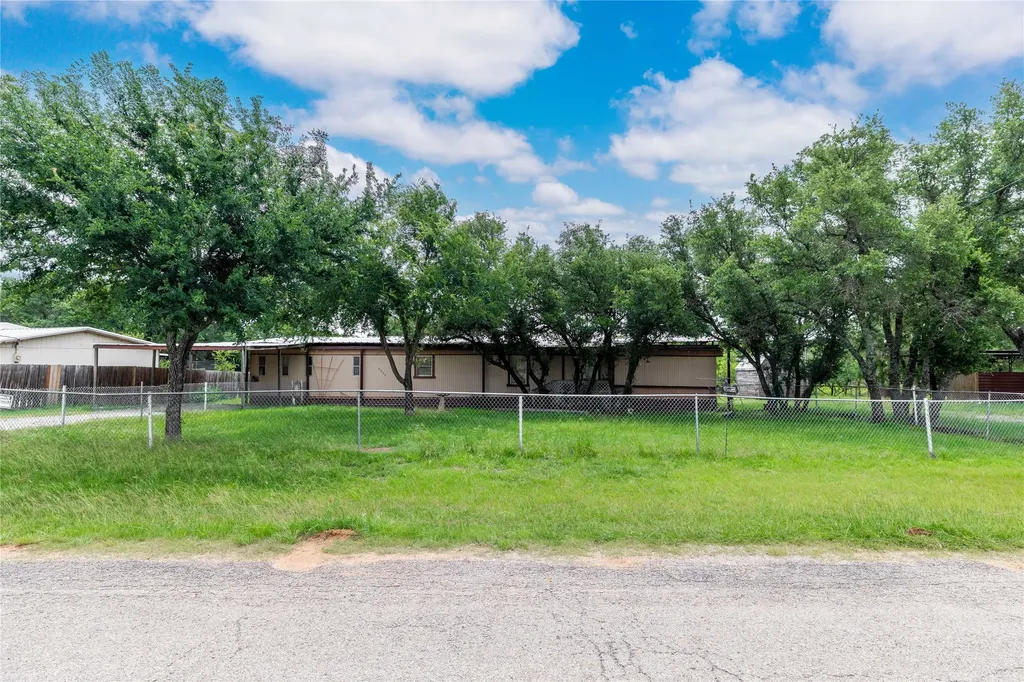 4500 Lake Shore Drive May TX 76857