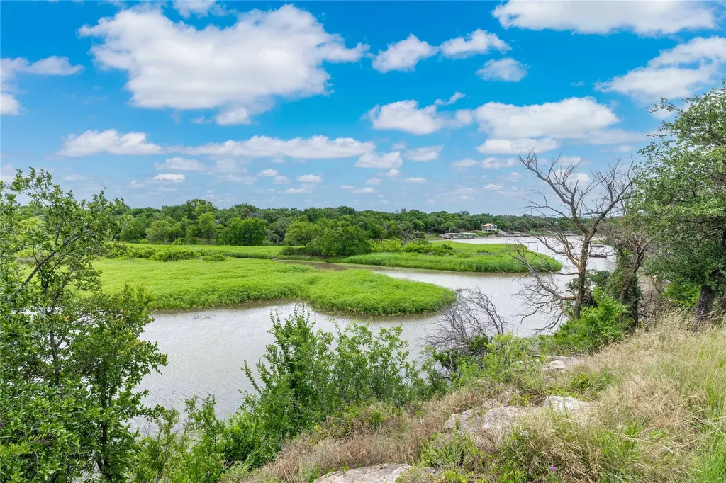 4500 Lake Shore Drive May TX 76857