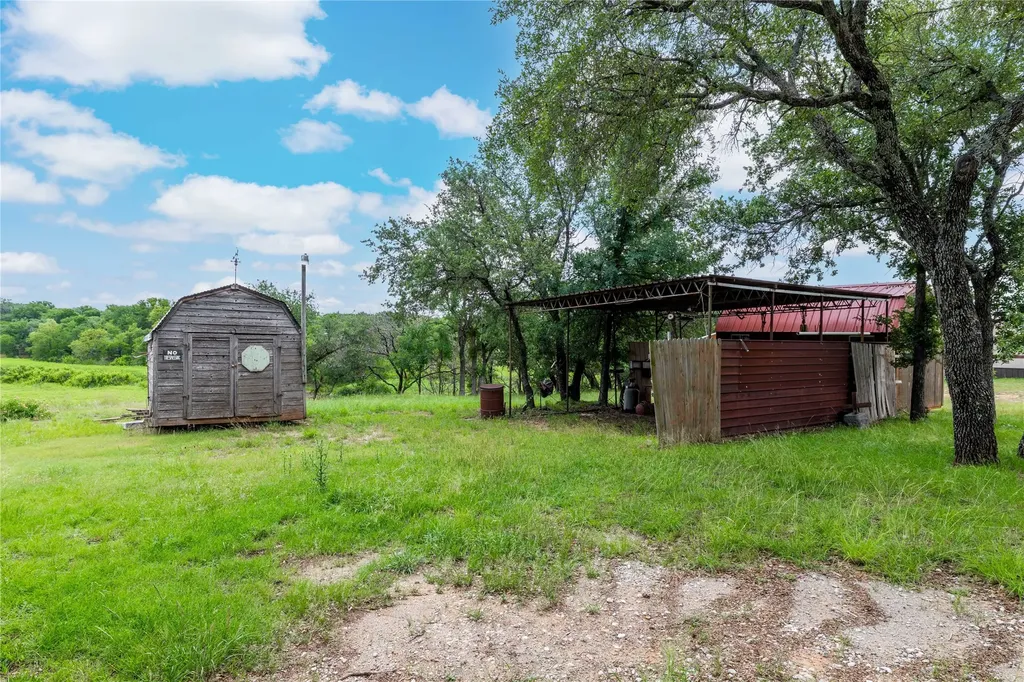 4500 Lake Shore Drive May TX 76857
