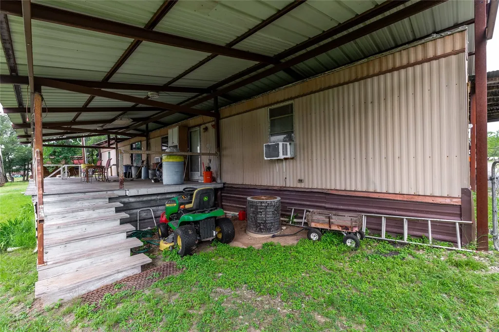 4500 Lake Shore Drive May TX 76857