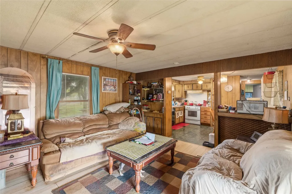 4500 Lake Shore Drive May TX 76857