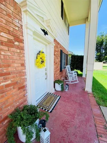 661 S 11th Avenue Munday TX 76371