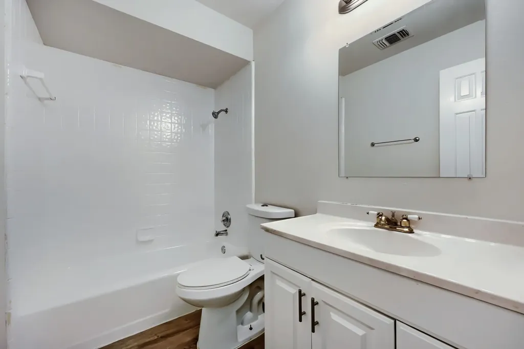 624 Bent Creek Drive Desoto TX 75115