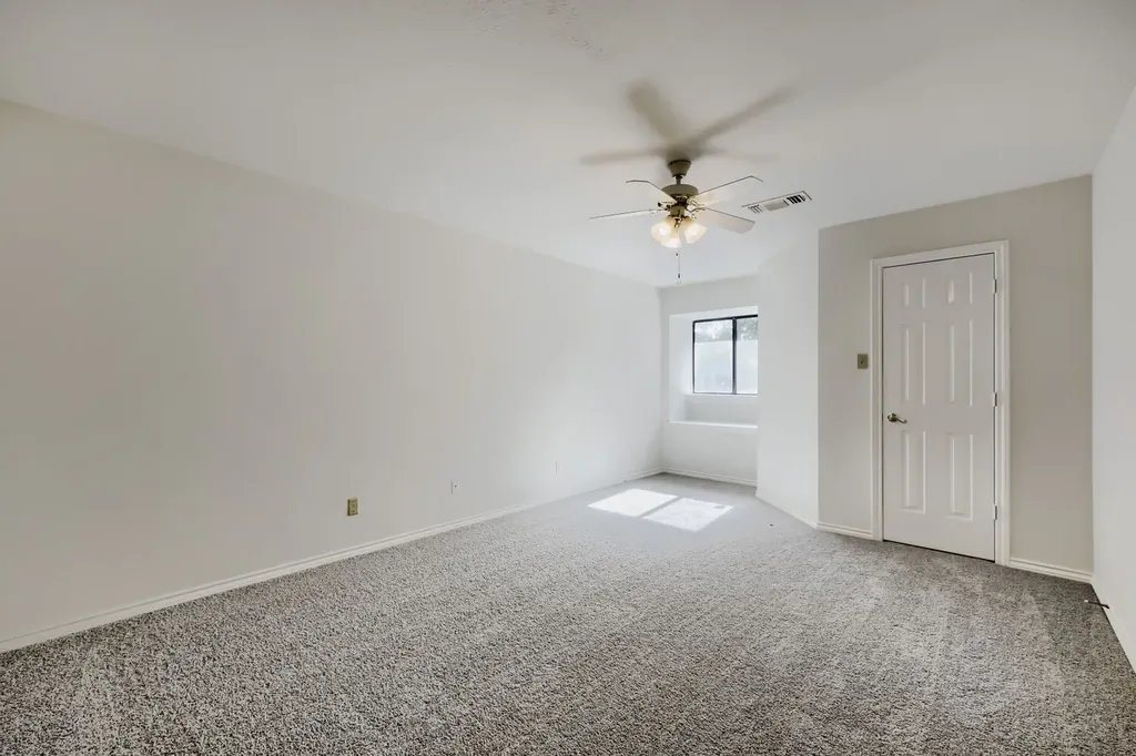 624 Bent Creek Drive Desoto TX 75115