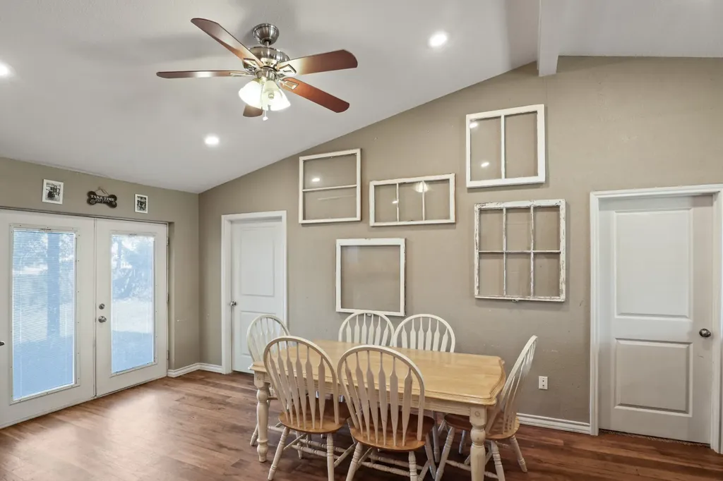 131 Katy Emory TX 75440