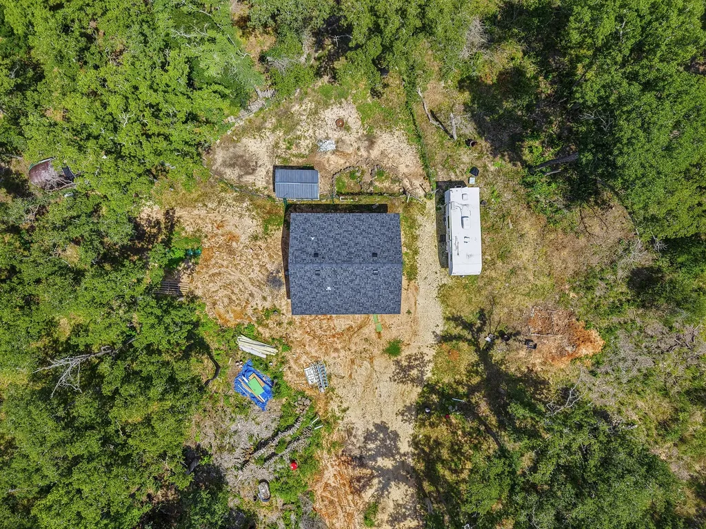 868 County Road 405 Buckholts TX 76518