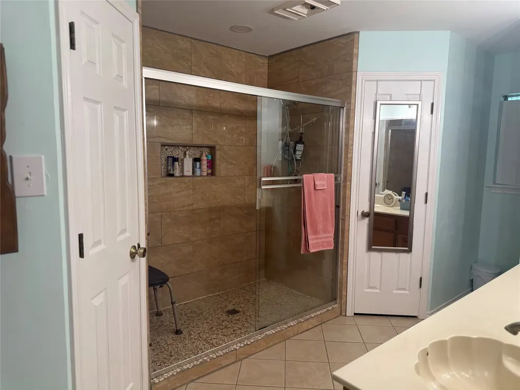 1192 Deer Trail Glen Rose TX 76043