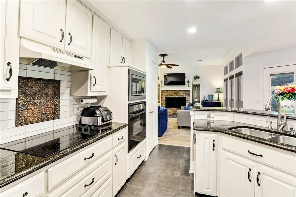 416 Hurricane Creek Circle Anna TX 75409