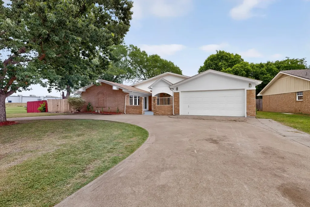3317 Old Hickory Trail Forest Hill TX 76140