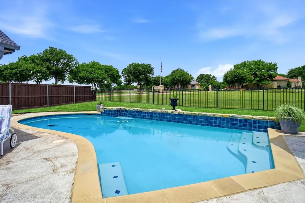 562 Timber Ridge Drive Trophy Club TX 76262