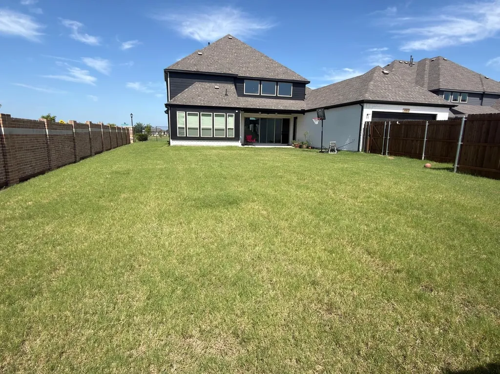 14902 Hometown Drive Frisco TX 75035