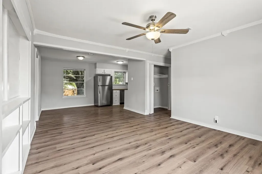 810 S Western Hills Drive Howe TX 75459