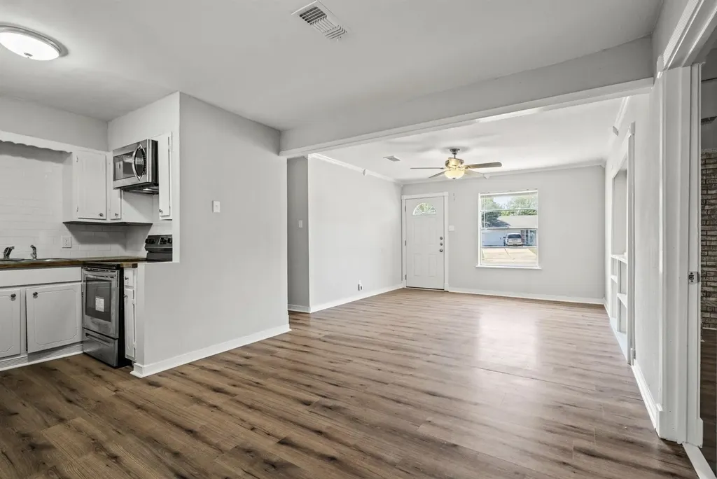 810 S Western Hills Drive Howe TX 75459