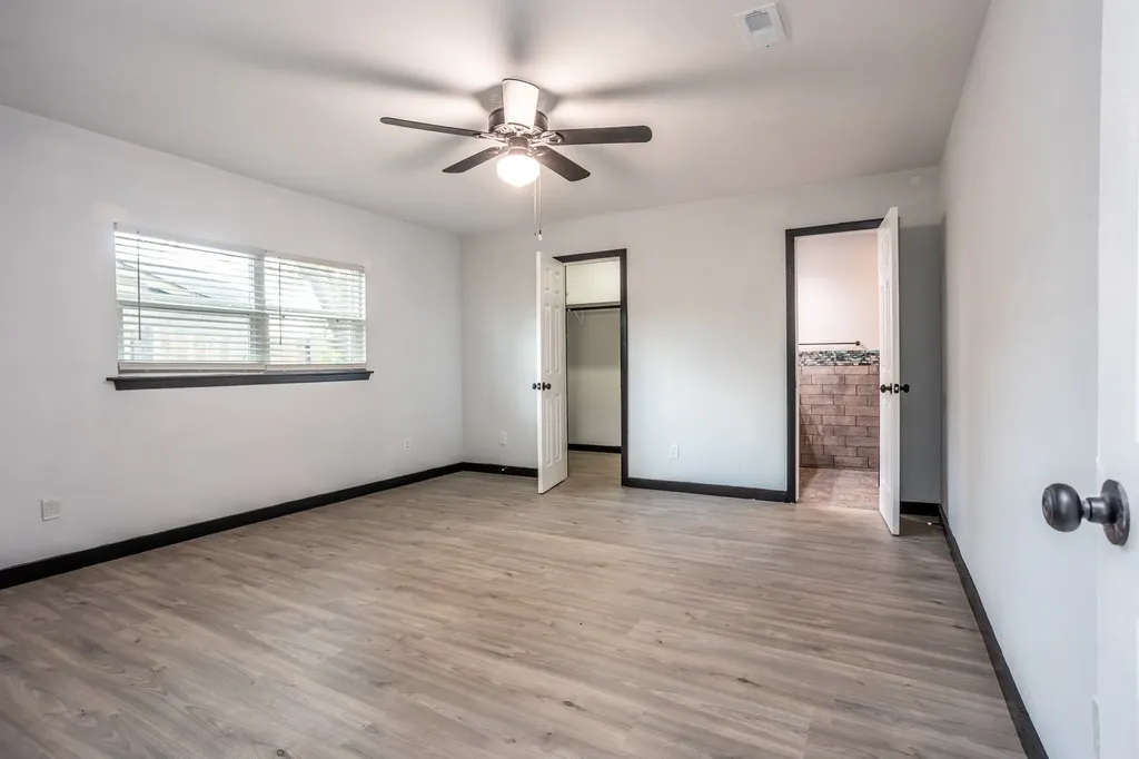 1206 Oakbluff Drive Lancaster TX 75146
