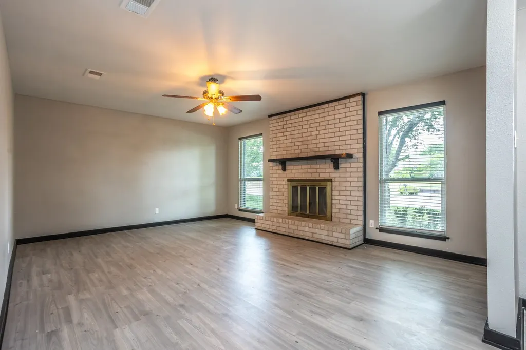 1206 Oakbluff Drive Lancaster TX 75146