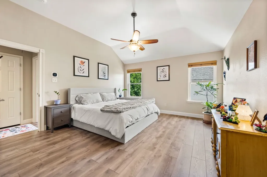 2012 Collington Drive Roanoke TX 76262