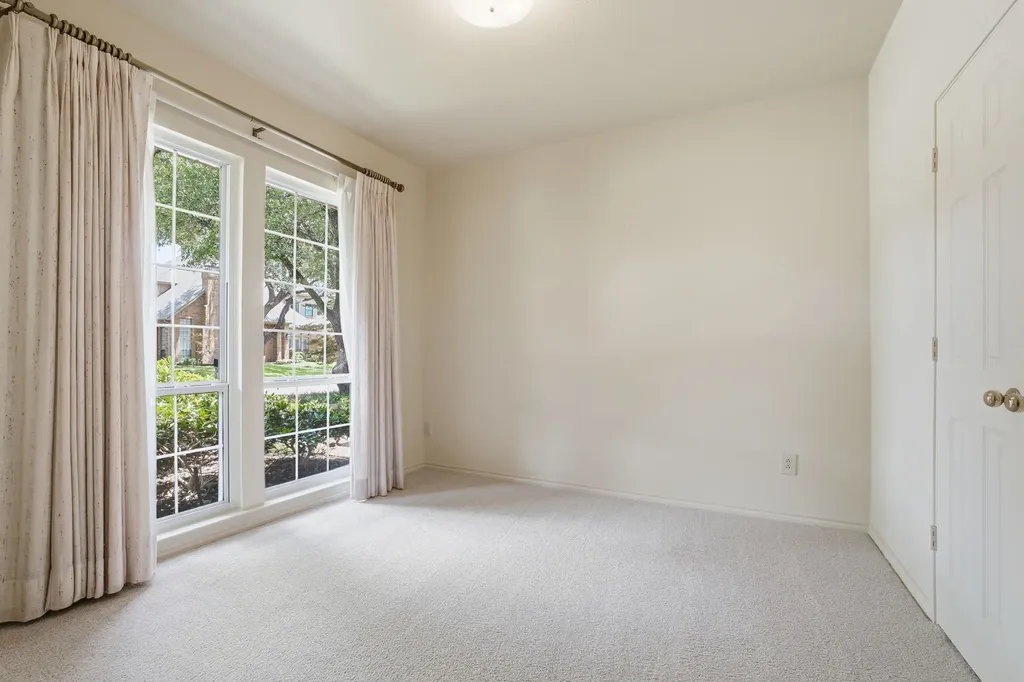 6622 Dupper Drive Dallas TX 75252