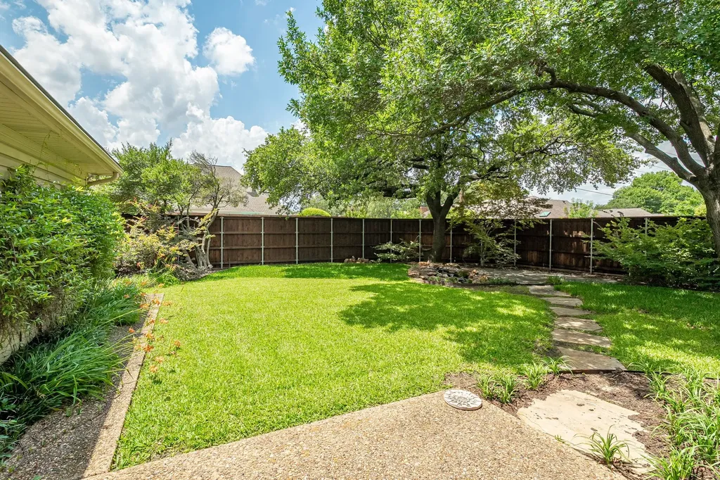6622 Dupper Drive Dallas TX 75252