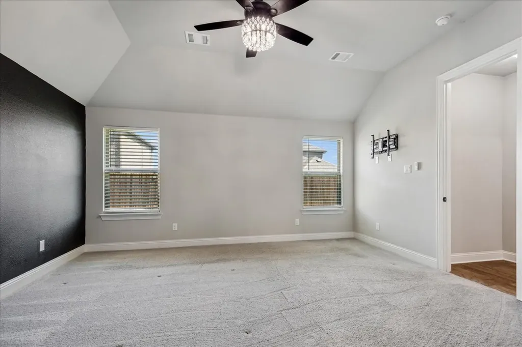 541 Harvest Grove Drive Waxahachie TX 75165
